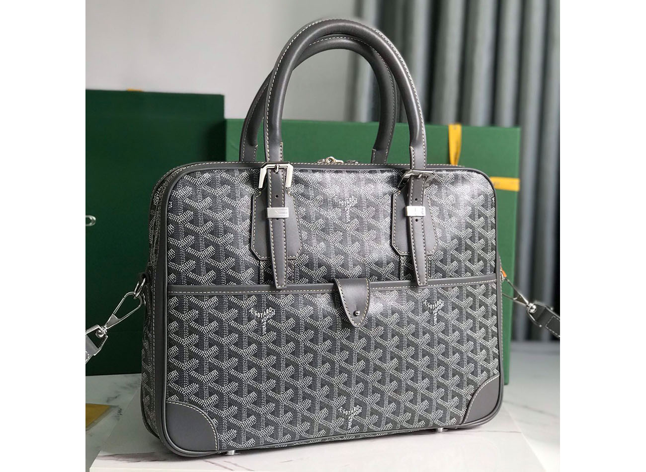 Goyard ambassad message bag 35×7×27cm